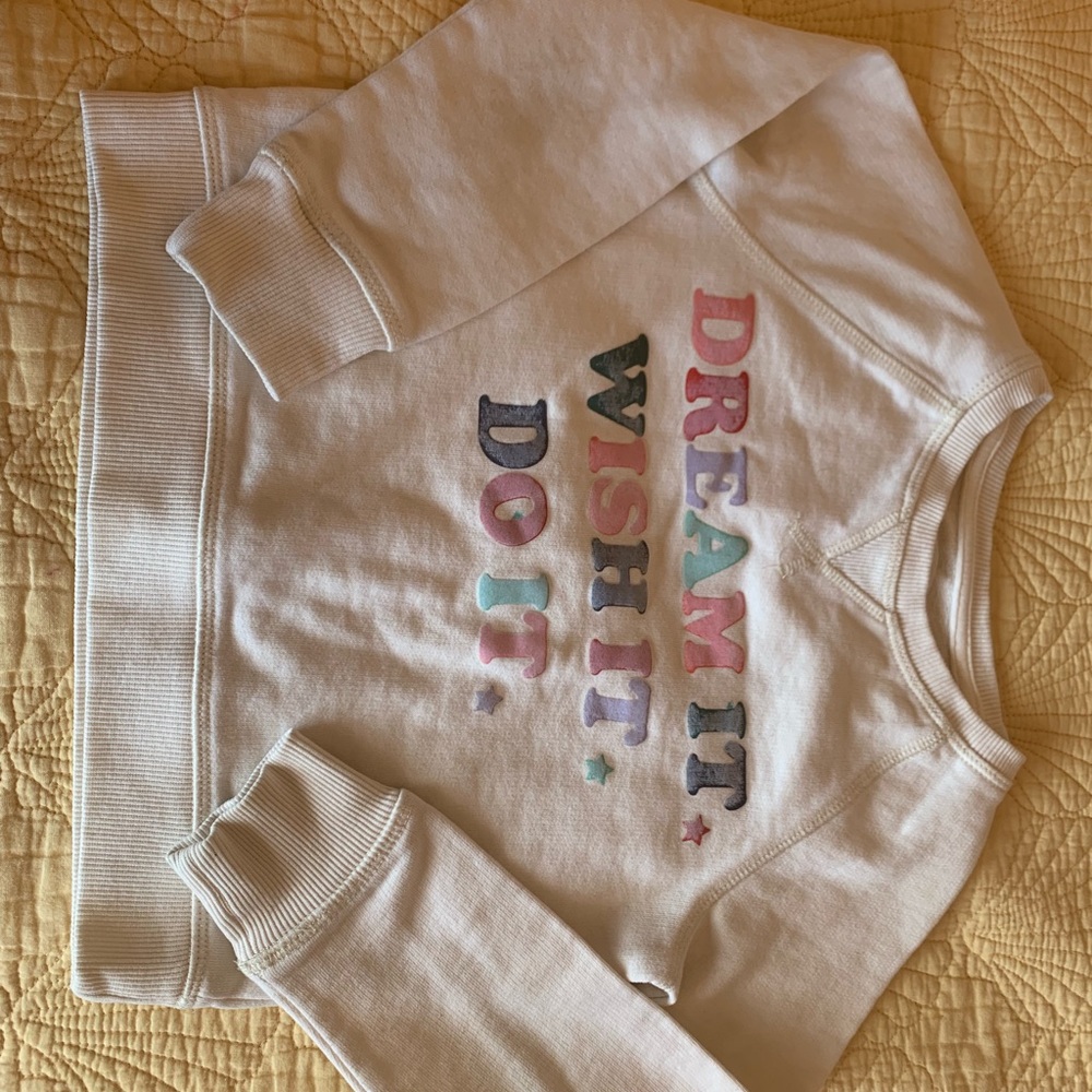 Sweater for girl.